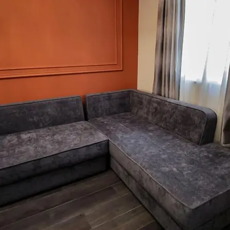 Miku - Contemporary 1 Bdr At Komuna E Parisit Tirana