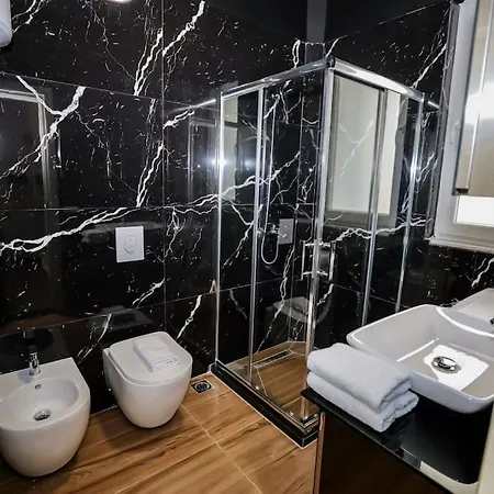 Miku - Contemporary 1 Bdr At Komuna E Parisit Apartment